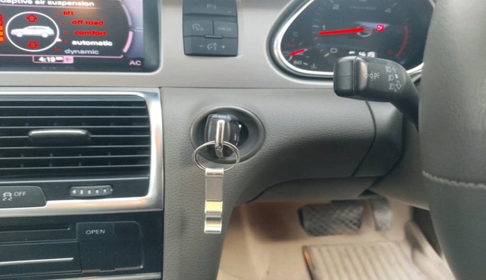 2015 Audi Q7 35 TDI PREMIUM, Diesel, Automatic, 68,716 km, interior