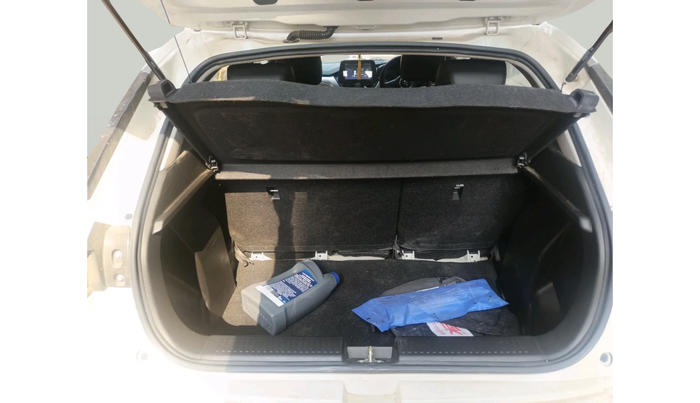 2025 Maruti FRONX SIGMA 1.2 MT, Petrol, Manual, 5,860 km, exterior