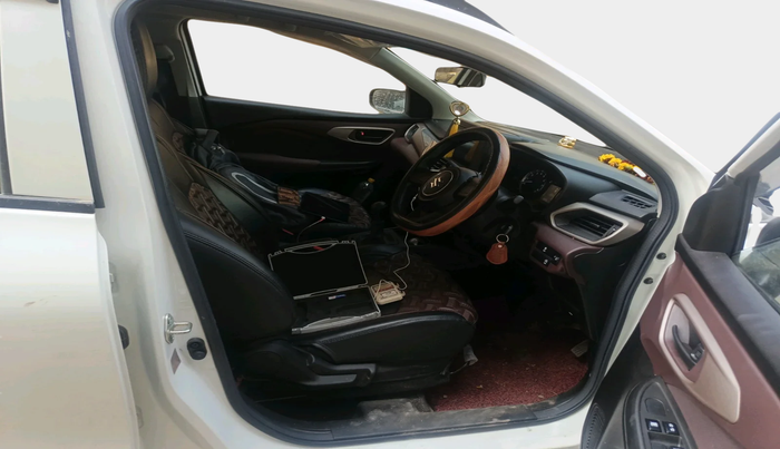 2025 Maruti FRONX SIGMA 1.2 MT, Petrol, Manual, 5,860 km, interior