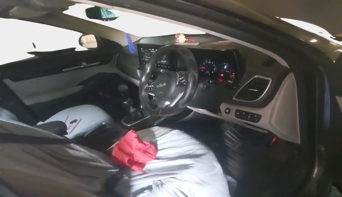 2023 KIA SELTOS HTX PETROL 1.5, Petrol, Manual, 26,692 km, interior