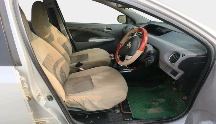 2011 Toyota Etios V, Petrol, Manual, 49,606 km, interior