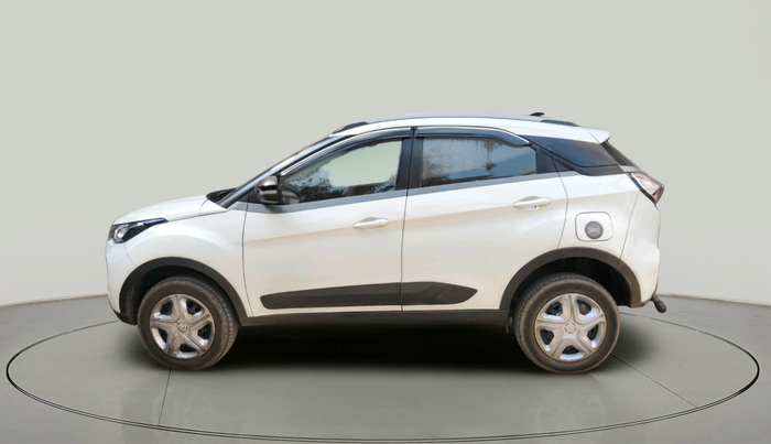 2022 Tata NEXON XZ PETROL, Petrol, Manual, 31,296 km, exterior