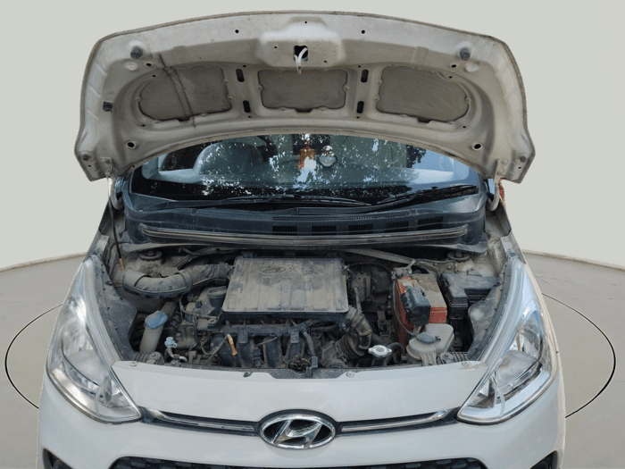 2018 Hyundai Grand i10 SPORTZ 1.2 KAPPA VTVT DUAL TONE, Petrol, Manual, 46,802 km, exterior