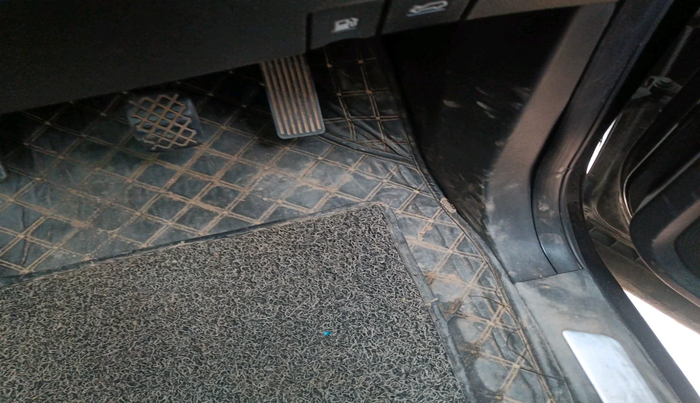 2022 MG HECTOR PLUS SHARP 2.0 DIESEL TURBO MT 6-STR, Diesel, Manual, 34,777 km, interior