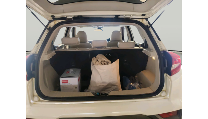 2020 Mahindra XUV300 W8 1.2 PETROL, Petrol, Manual, 63,587 km, exterior