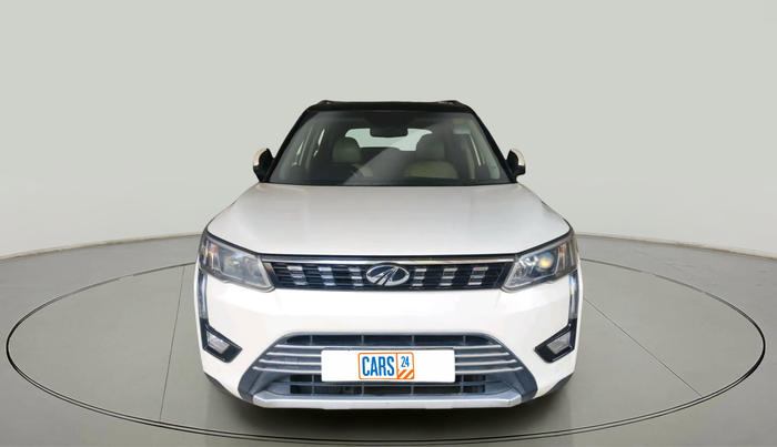2020 Mahindra XUV300 W8 1.2 PETROL, Petrol, Manual, 63,587 km, exterior