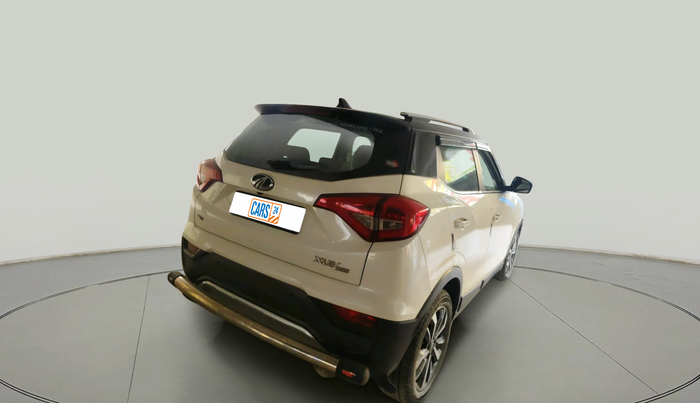 2020 Mahindra XUV300 W8 1.2 PETROL, Petrol, Manual, 63,587 km, exterior