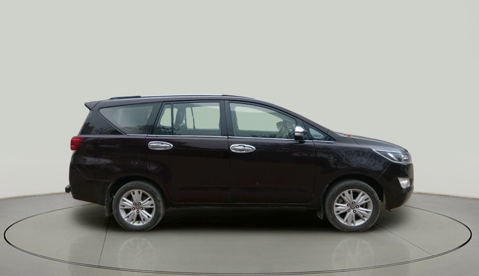 2016 Toyota Innova Crysta 2.4 ZX 7 STR, Diesel, Manual, 2,65,075 km, exterior