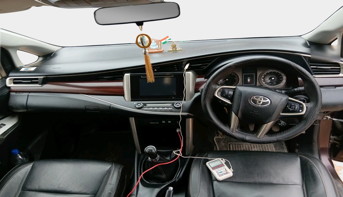 2016 Toyota Innova Crysta 2.4 ZX 7 STR, Diesel, Manual, 2,65,075 km, interior