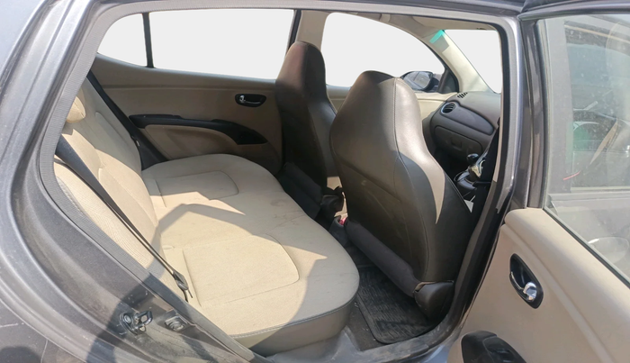 2011 Hyundai i10 SPORTZ 1.2, Petrol, Manual, 27,836 km, interior