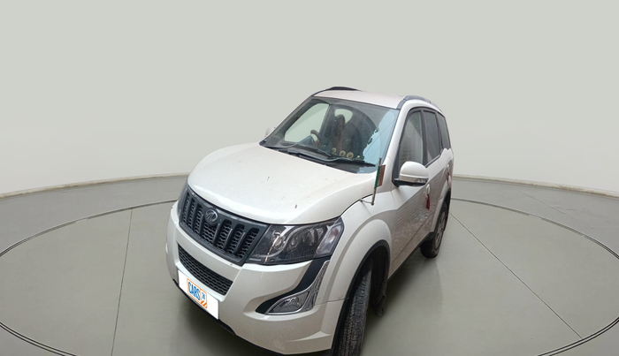 2017 Mahindra XUV500 W6, Diesel, Manual, 1,66,942 km, exterior