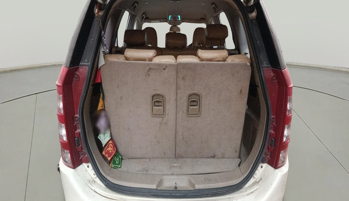 2017 Mahindra XUV500 W6, Diesel, Manual, 1,66,942 km, exterior