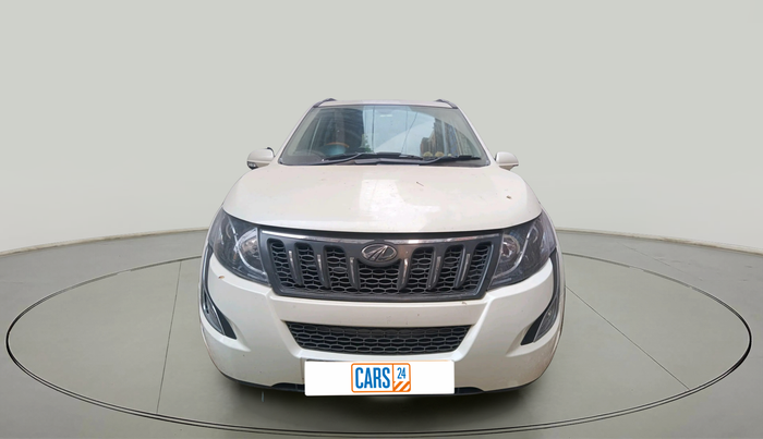 2017 Mahindra XUV500 W6, Diesel, Manual, 1,66,942 km, exterior
