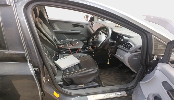 2021 Tata ALTROZ XE PETROL, Petrol, Manual, 25,369 km, interior