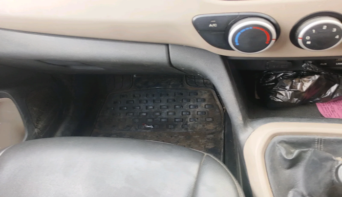 2019 Hyundai Grand i10 MAGNA 1.2 KAPPA VTVT, Petrol, Manual, 65,000 km, interior