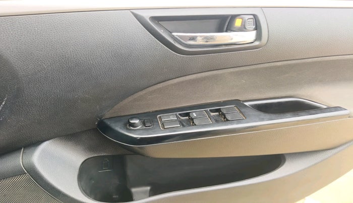 2016 Maruti Swift VXI, Petrol, Manual, 86,757 km, interior