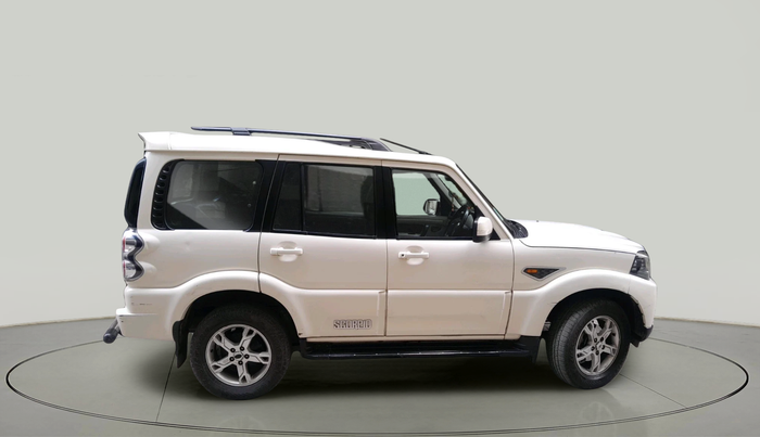 2015 Mahindra Scorpio S10, Diesel, Manual, 2,56,183 km, exterior