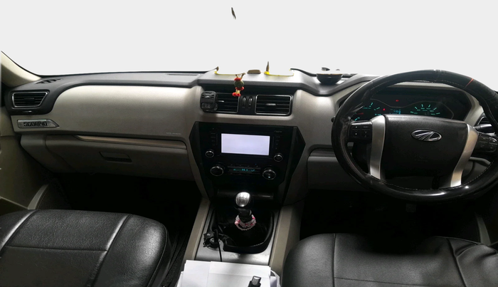 2015 Mahindra Scorpio S10, Diesel, Manual, 2,56,183 km, interior
