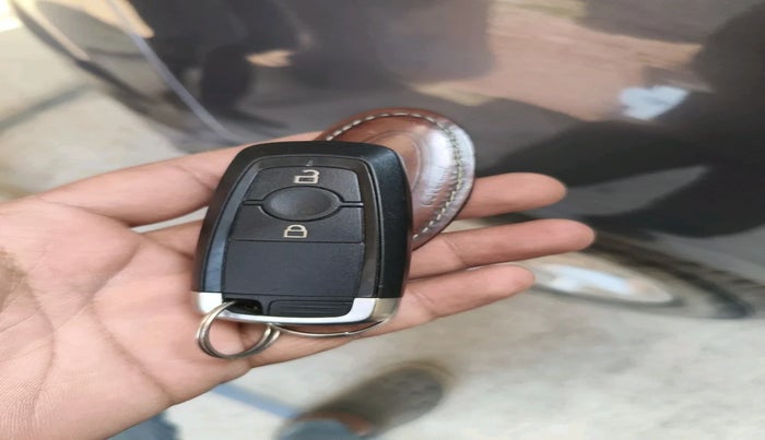 2018 Ford Ecosport TITANIUM + 1.5L DIESEL, Diesel, Manual, 1,15,621 km, interior