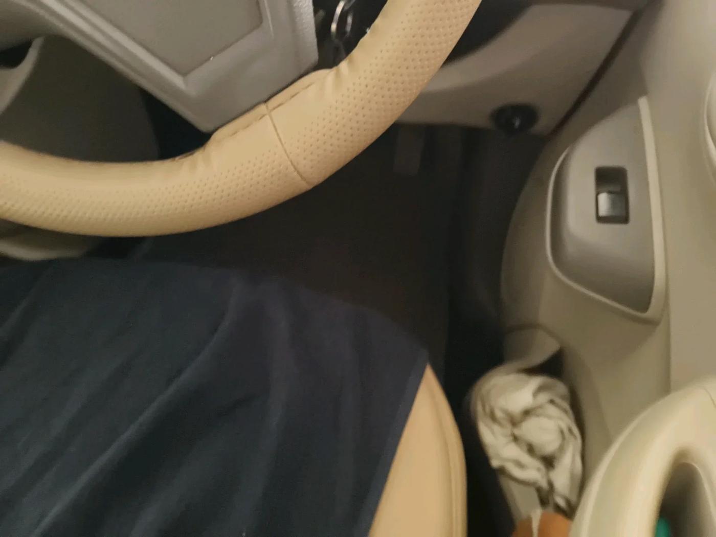 2015 Datsun Go Plus T, Petrol, Manual, 51,775 km, interior