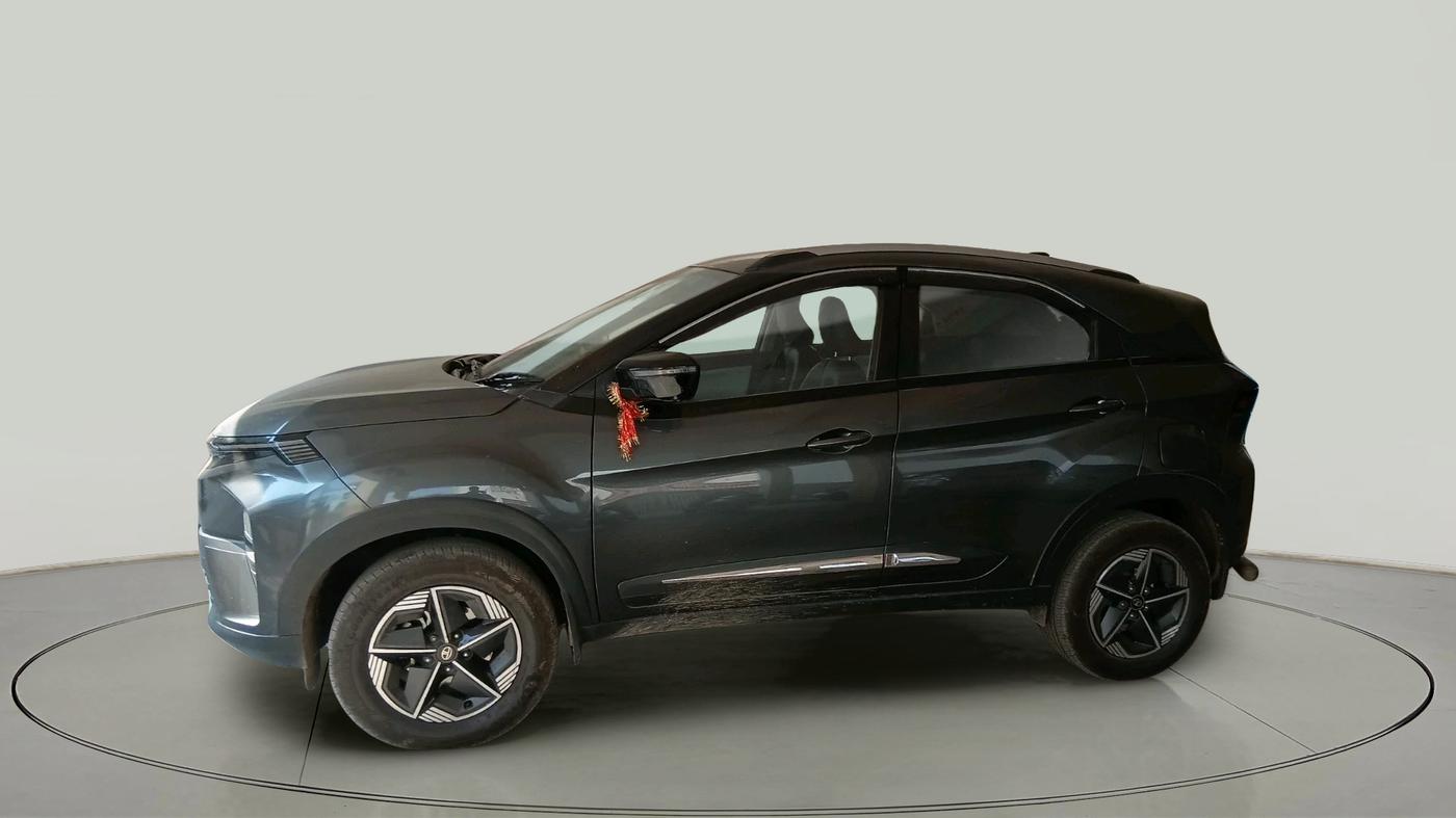 2024 Tata NEXON CREATIVE + SUNROOF 1.2 PETROL, Petrol, Manual, 9,229 km, exterior
