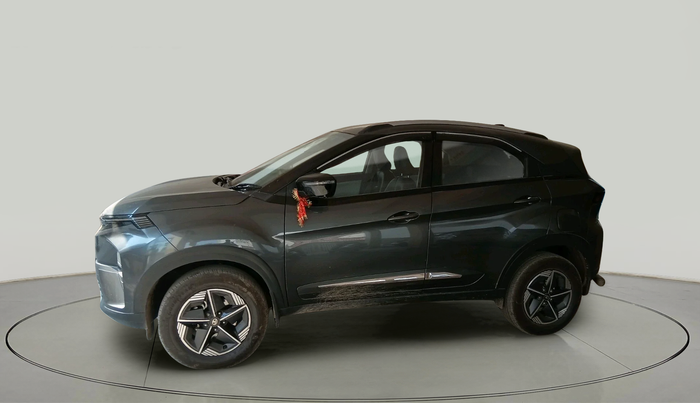 2024 Tata NEXON CREATIVE + SUNROOF 1.2 PETROL, Petrol, Manual, 9,229 km, exterior