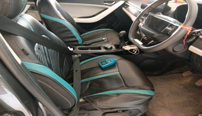 2024 Tata NEXON CREATIVE + SUNROOF 1.2 PETROL, Petrol, Manual, 9,229 km, interior