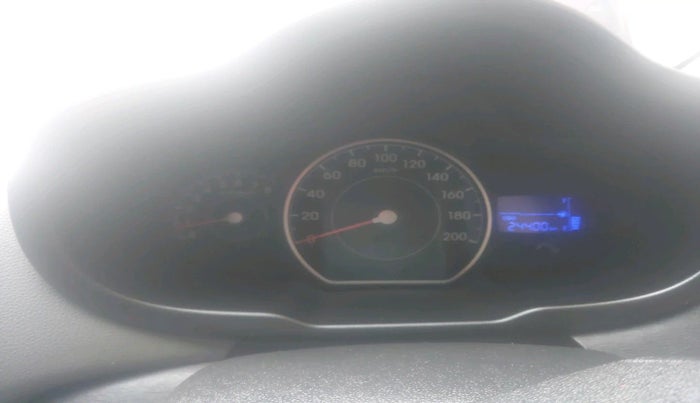 2011 Hyundai i10 MAGNA 1.2, Petrol, Manual, 24,400 km, interior