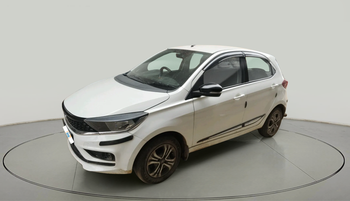 2023 Tata Tiago XT PETROL, Petrol, Manual, 20,971 km, exterior