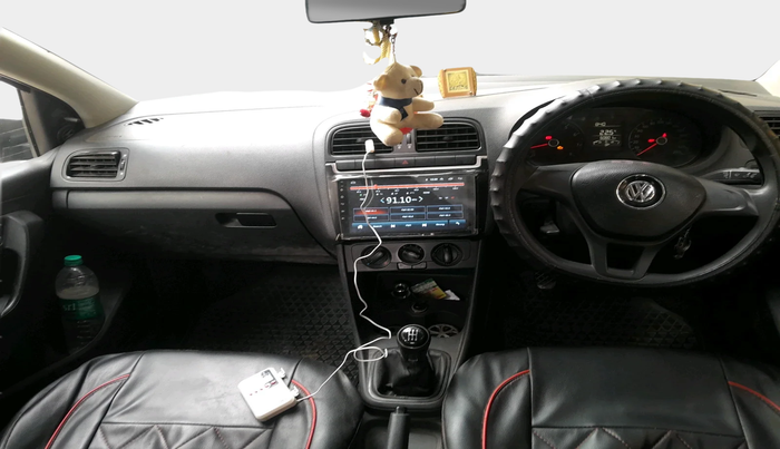 2019 Volkswagen Ameo TRENDLINE 1.0L, Petrol, Manual, 60,801 km, interior