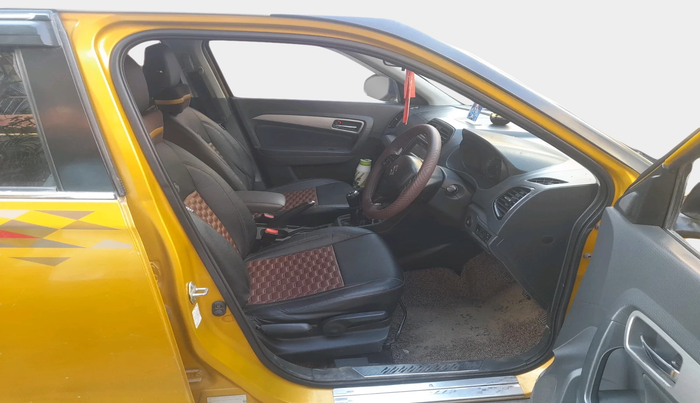 2016 Maruti Vitara Brezza ZDI PLUS, Diesel, Manual, 1,85,972 km, interior