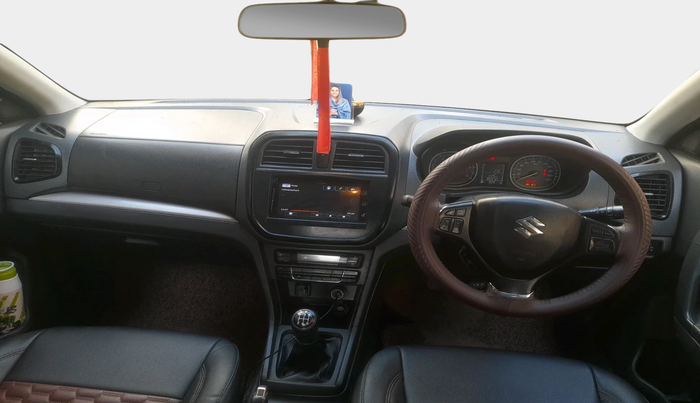 2016 Maruti Vitara Brezza ZDI PLUS, Diesel, Manual, 1,85,972 km, interior