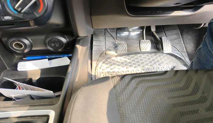 2019 Maruti Swift VXI, Petrol, Manual, 57,451 km, interior