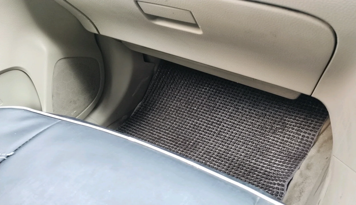 2014 Maruti Ertiga VXI, Petrol, Manual, 99,166 km, interior