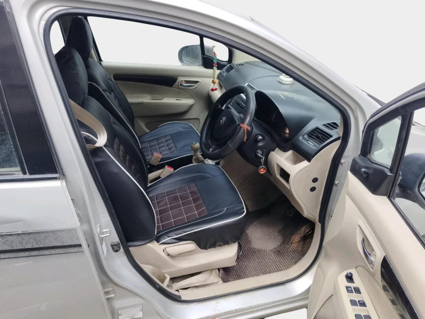2014 Maruti Ertiga VXI, Petrol, Manual, 99,166 km, interior