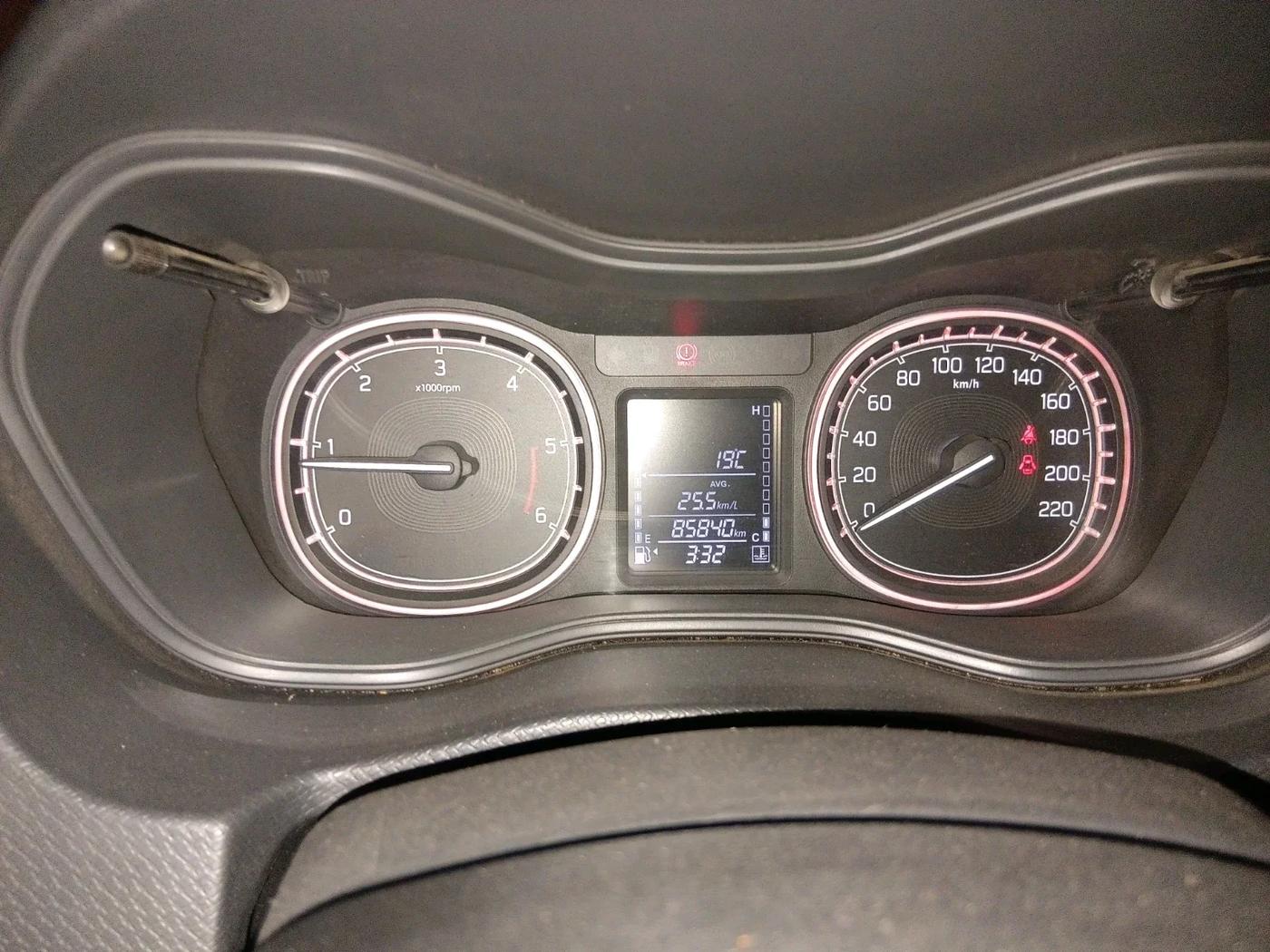 2016 Maruti Vitara Brezza ZDI PLUS DUAL TONE, Diesel, Manual, 85,841 km, interior