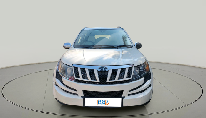 2014 Mahindra XUV500 W6, Diesel, Manual, 1,12,757 km, exterior