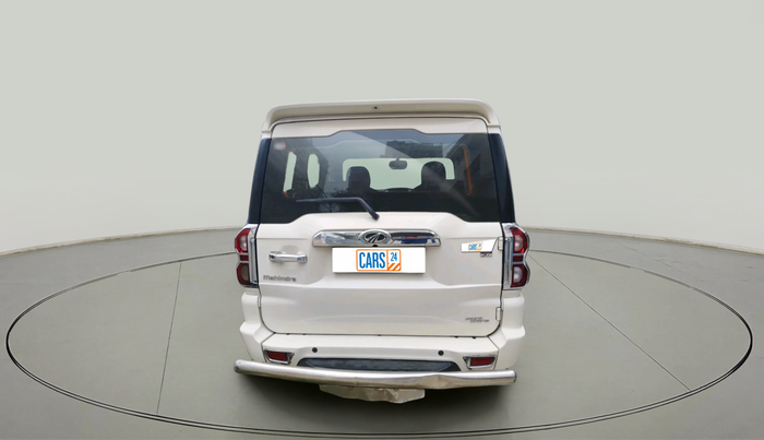 2018 Mahindra Scorpio S7, Diesel, Manual, 70,321 km, exterior