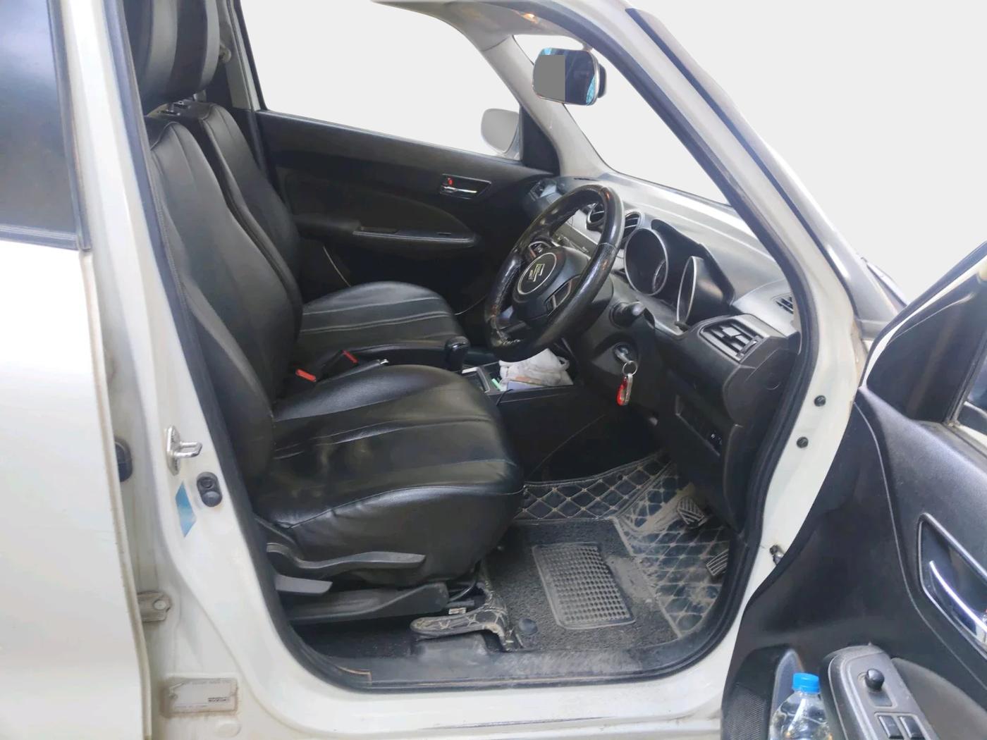 2018 Maruti Swift VXI AMT, Petrol, Automatic, 78,733 km, interior