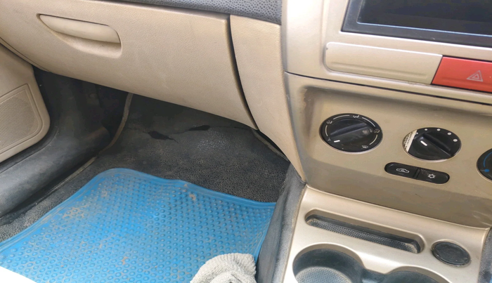 2012 Tata Indica Vista LS TDI, Diesel, Manual, 38,969 km, interior