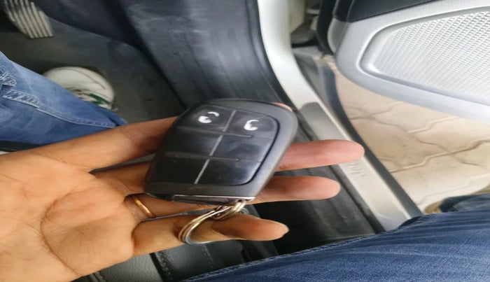 2018 Jeep Compass LIMITED (O) 2.0 DIESEL, Diesel, Manual, 74,708 km, interior