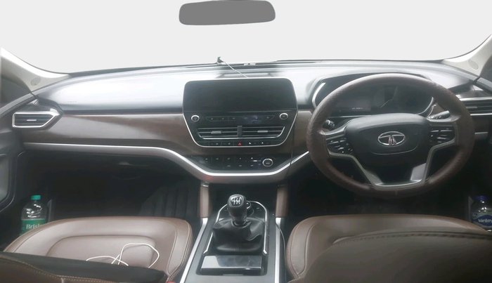 2019 Tata Harrier XZ 2.0L, Diesel, Manual, 9,15,510 km, interior
