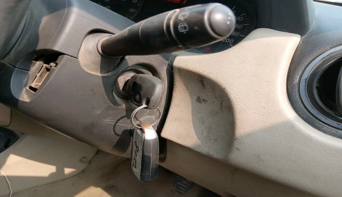 2013 Nissan Terrano XL D PLUS, Diesel, Manual, 86,599 km, interior