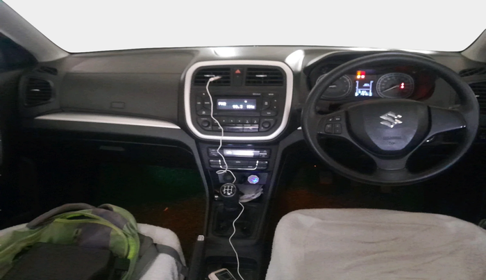 2022 Maruti Vitara Brezza VXI, Petrol, Manual, 17,616 km, interior