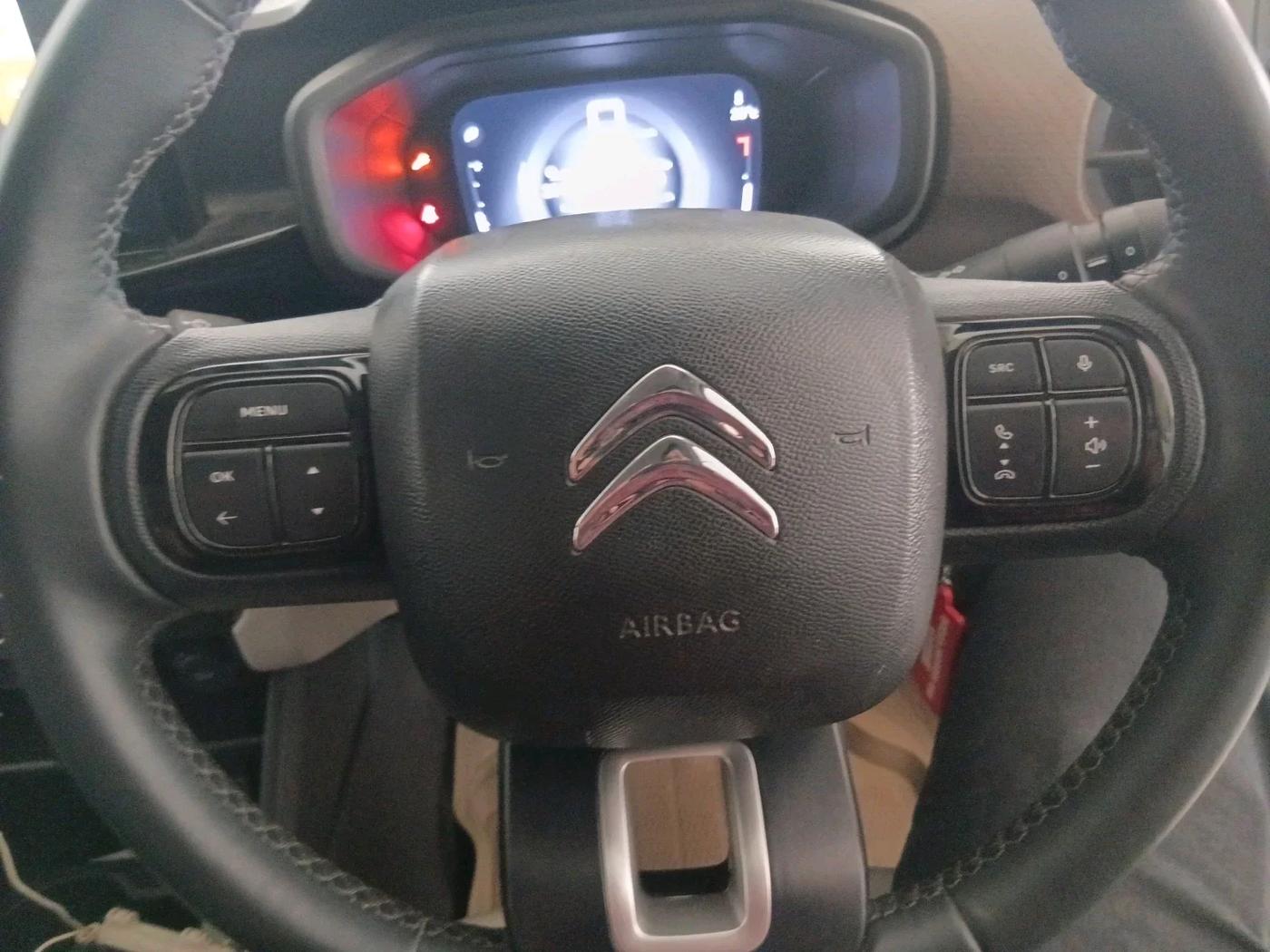 2023 CITROEN C3 AIRCROSS MAX 1.2 5 STR DUAL TONE, Petrol, Manual, 32,792 km, interior