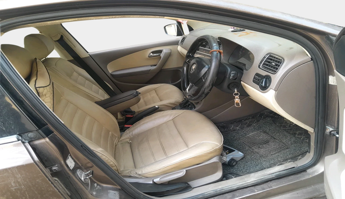 2015 Skoda Rapid 1.5 TDI CR AMBITION PLUS, Diesel, Manual, 1,85,000 km, interior