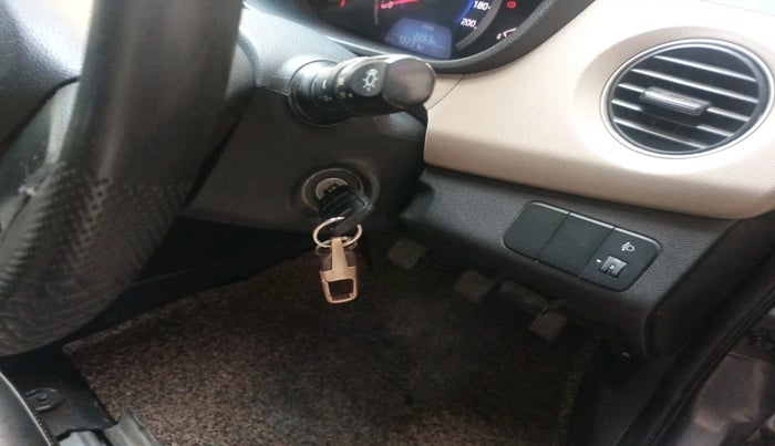 2016 Hyundai Grand i10 MAGNA 1.2 KAPPA VTVT, Petrol, Manual, 72,231 km, interior