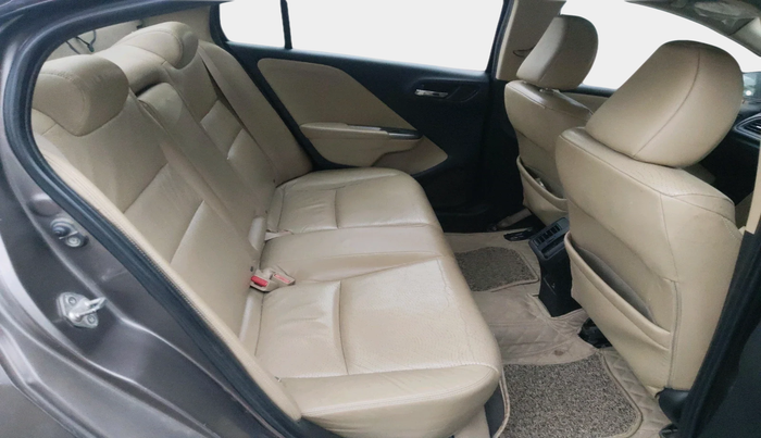 2016 Honda City 1.5L I-VTEC VX (O) MT, Petrol, Manual, 1,55,892 km, interior