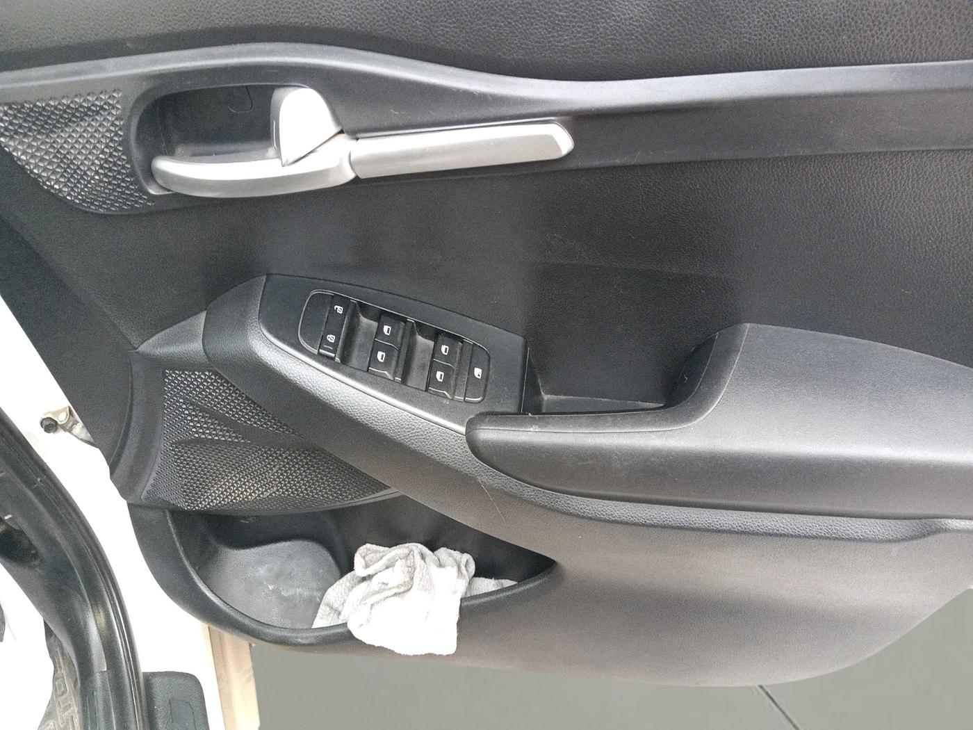 2021 KIA SELTOS HTE 1.5 DIESEL, Diesel, Manual, 99,357 km, interior
