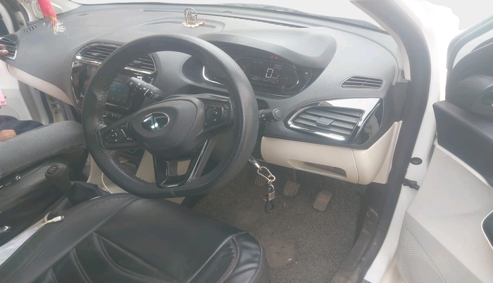 2024 Tata Tiago XZ PLUS PETROL, Petrol, Manual, 13,634 km, interior